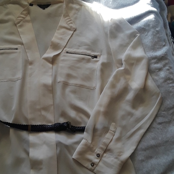 White long sleeve chiffon with belt - Picture 3 of 4